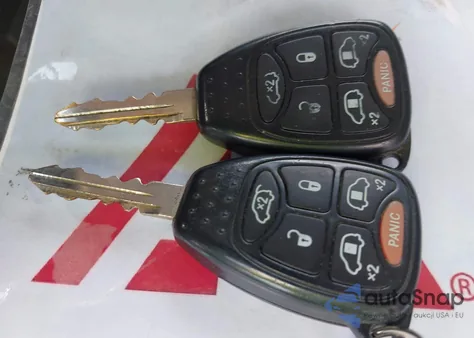 2004 Chrysler Town & Country Limited from USA, damaged, VIN 2C8GP64LX4R594334